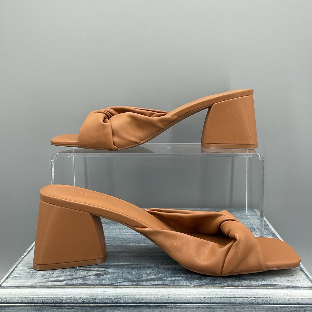 NEW Open Edit Women’s Cora Block Heel Mules Tan Size 9M